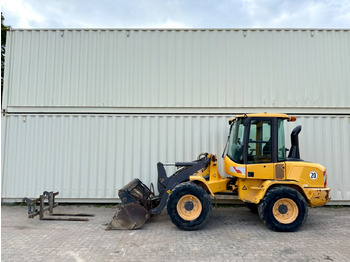 Pala gommata VOLVO L30G