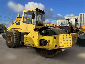 Rullo compattatore/ Rullo compressore BOMAG