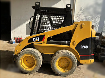 Minipala CATERPILLAR 226B
