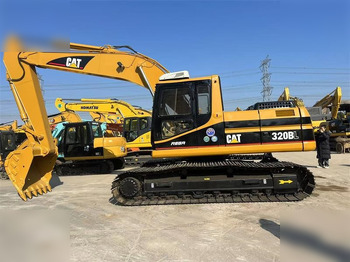 Escavatore cingolato CATERPILLAR 320BL