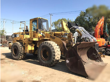 Pala gommata CATERPILLAR 966F