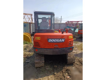 Miniescavatore DOOSAN DH55: foto 4
