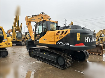 Escavatore cingolato HYUNDAI