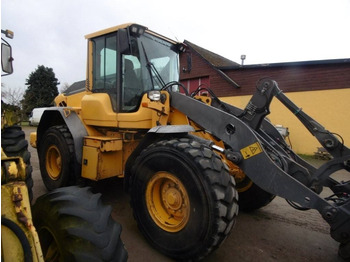 Pala gommata VOLVO L60F
