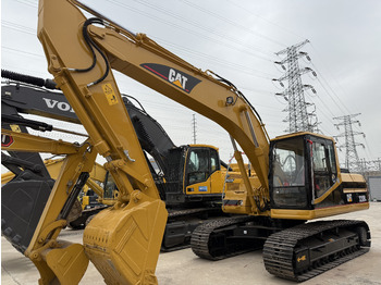 Escavatore cingolato CATERPILLAR 320B