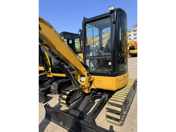Miniescavatore CATERPILLAR Nearly 90% of brand new Caterpillar 303.5 3-ton mini excavators are available for sale. Caterpillar 303.5 305.5 306 307 excavators are also available for sale. [ Copy ]: foto 2