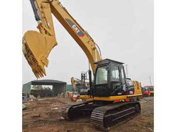 Escavatore CATERPILLAR 320D