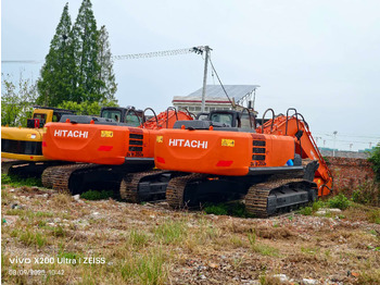Escavatore cingolato HITACHI