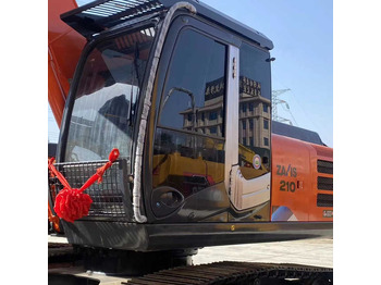 Escavatore HITACHI ZX200