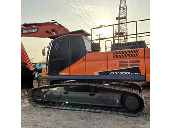 Escavatore cingolato DOOSAN DX300