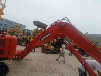 Miniescavatore Used Mini Excavator DX55-9C Doosan Excavator 5 Tonnes High Performance Low Price for Sale Dh55 Dh60 Dx55 Dx60 in Stock: foto 3