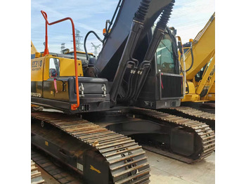 Escavatore cingolato VOLVO EC210
