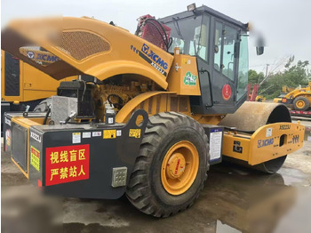 Rullo XCMG XS223J