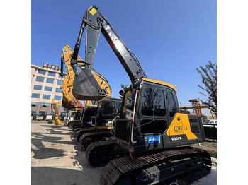 Escavatore cingolato VOLVO EC140