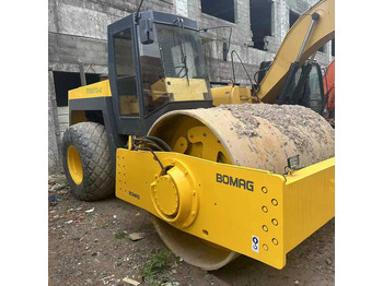 : immagine di intestazione