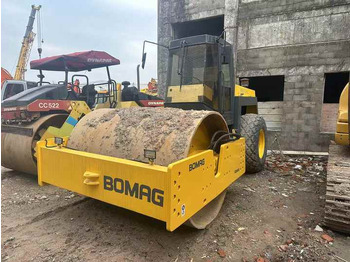 Rullo compattatore/ Rullo compressore Used Heavy Construction Equipment BW217D Second Hand Road Rollers Used Machine Hot Sale [ Copy ]: foto 2