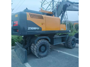Escavatore HYUNDAI