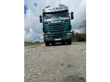 Camion trasporto legname SCANIA R 620