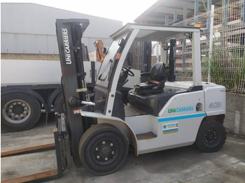 Carrello elevatore diesel UNICARRIERS