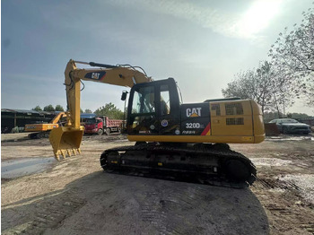 Escavatore cingolato CATERPILLAR
