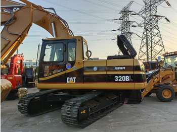 Macchina da cantiere CATERPILLAR