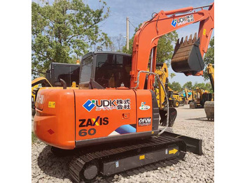 Escavatore cingolato HITACHI ZX60