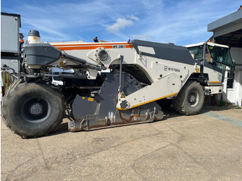 Stabilizzatrice da terreno WIRTGEN