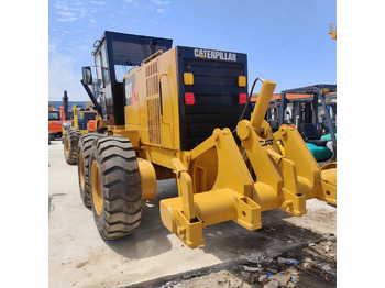 Grader CATERPILLAR 140G: foto 3