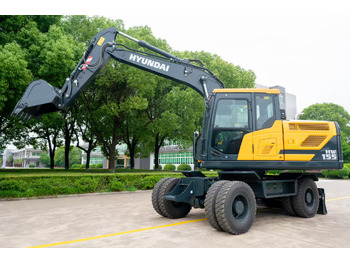 Escavatore gommato HYUNDAI