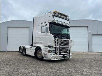 Trattore stradale SCANIA R 730