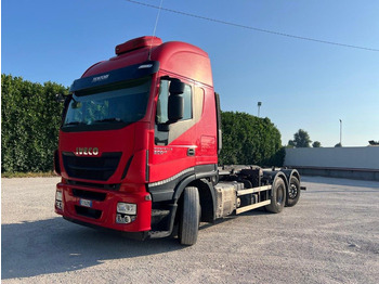 Autocarro scarrabile IVECO Stralis 500