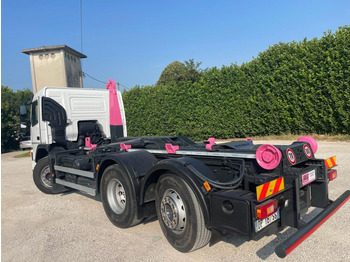 Leasing di VOLVO FM9 SCARRABILE VOLVO FM9 SCARRABILE: foto 5
