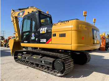 Escavatore cingolato CATERPILLAR 320D