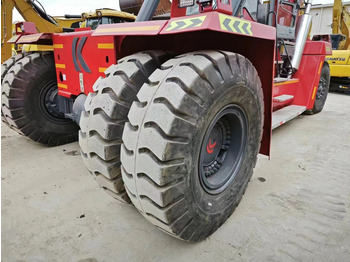 Reach stacker Kalmar DRF450: foto 4