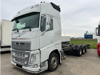 Autocarro telaio VOLVO FH 540