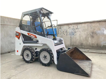 Leasing di BOBCAT Skid Steer Loader S70 BOBCAT Skid Steer Loader S70: foto 3 Leasing di BOBCAT Skid Steer Loader S70 BOBCAT Skid Steer Loader S70: foto 3