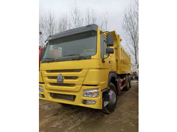 Autocarro ribaltabile SINOTRUK HOWO