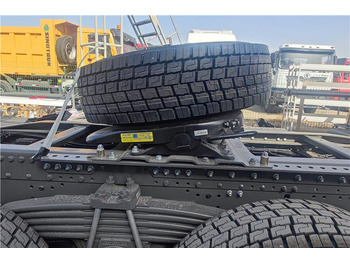 Trattore stradale nuovo SINOTRUK Howo 6x4 Truck Price 380 HP Tractor Head for Sale In Zambia: foto 5 Trattore stradale nuovo SINOTRUK Howo 6x4 Truck Price 380 HP Tractor Head for Sale In Zambia: foto 5