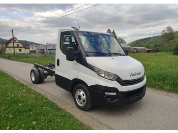 Autocarro telaio IVECO Daily 35c14