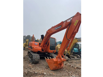 Escavatore cingolato DOOSAN DH150