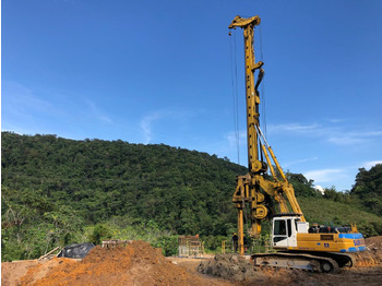 Perforatrice BAUER BG 22H: foto 2 Perforatrice BAUER BG 22H: foto 2