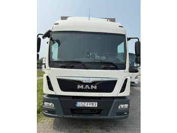 Camion centinato MAN: foto 2