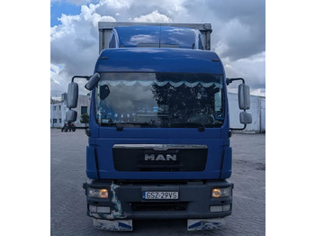 Camion centinato MAN TGL 8.250