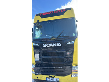 Trattore stradale SCANIA R 460