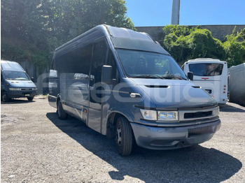 Minibus IVECO Daily