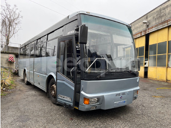 Autobus extraurbano SCANIA