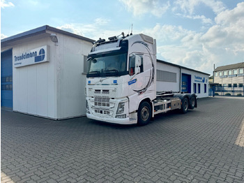 Leasing di VOLVO Fh-13-540 6x4R VOLVO Fh-13-540 6x4R: foto 1