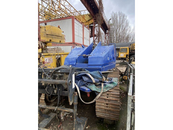 Piattaforma telescopica AICHI