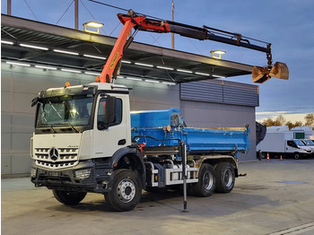 Camion con gru MERCEDES-BENZ Arocs 3343