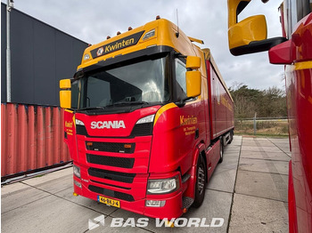 Trattore stradale SCANIA R 450